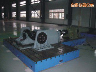 白銀微機(jī)控制驅(qū)動(dòng)橋總成扭轉(zhuǎn)試驗(yàn)機(jī)