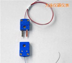 ���B���ż���^