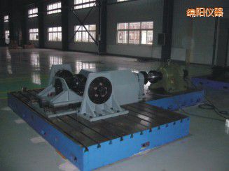 綿陽微機(jī)控制驅(qū)動(dòng)橋總成扭轉(zhuǎn)試驗(yàn)機(jī)