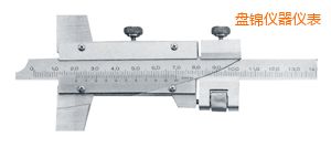 �P�\����